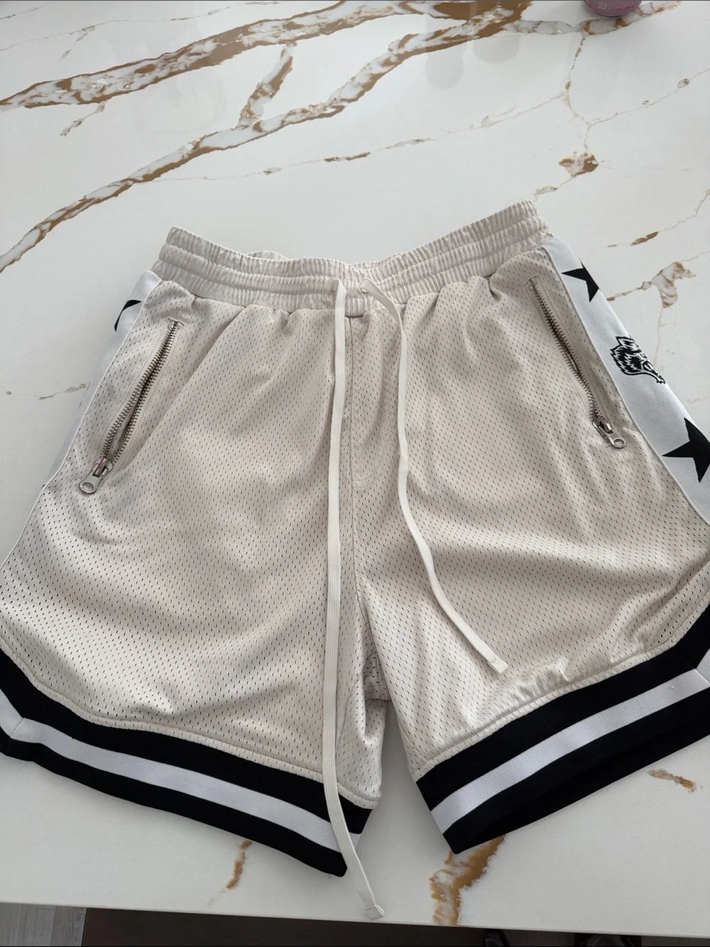 Darc Sport Men's Cream Shorts L 🔥